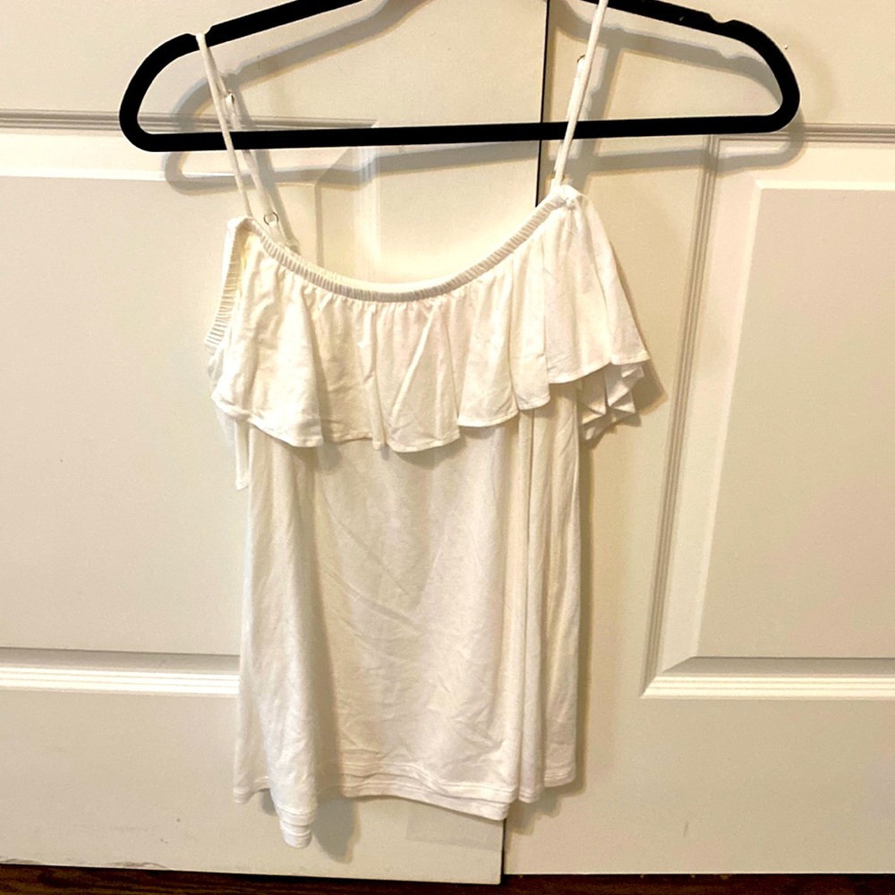 Lilly Pulitzer top with ruffle sleeve